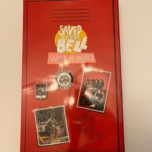 Wet N Wild Saved by the Bell limited edition makeup box set